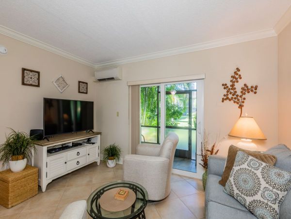 Marco Island Condo 1010669