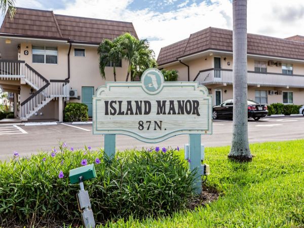 Marco Island Condo 1010669