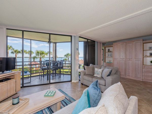 Charming Marco Island Vacation Rental with Great Views