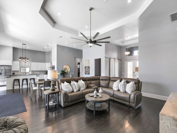 Luxury Three Bedroom Home in Marco Island with Private Pool