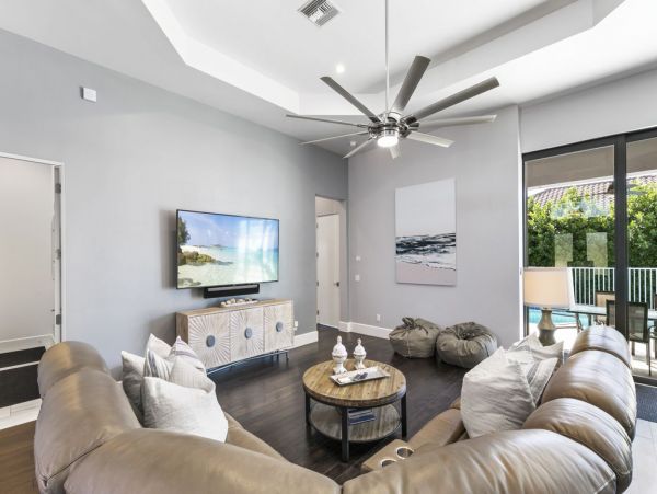 Luxury Three Bedroom Home in Marco Island with Private Pool