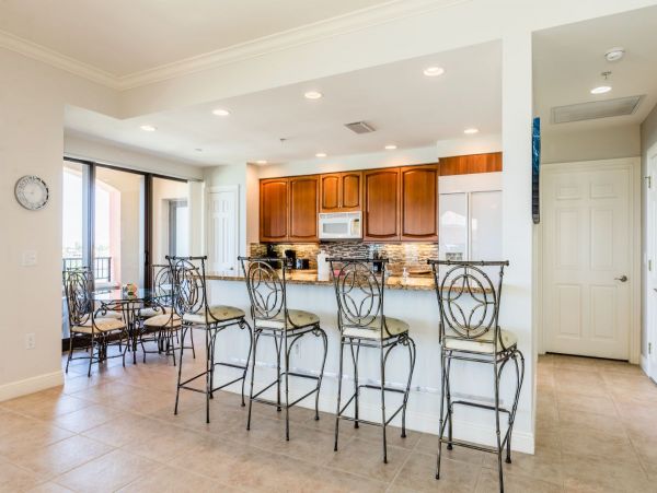 Marco Island Condo 1010677