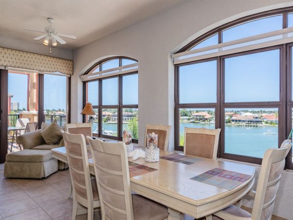 Marco Island Condo 1010677