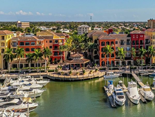Marco Island Condo 1010677