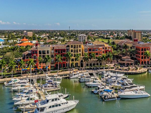 Marco Island Condo 1010677