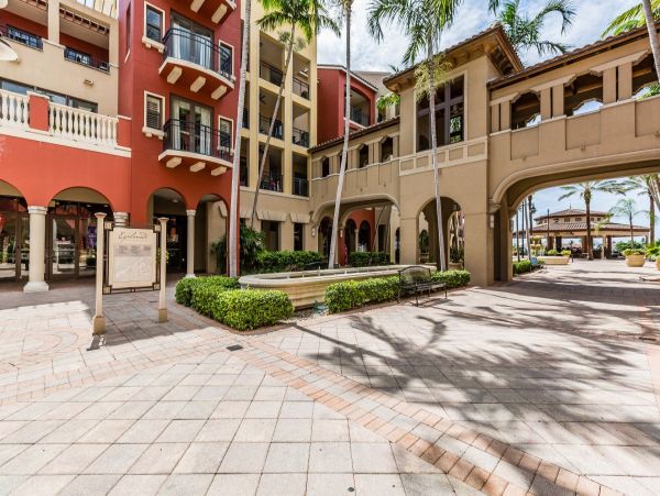 Marco Island Condo 1010677