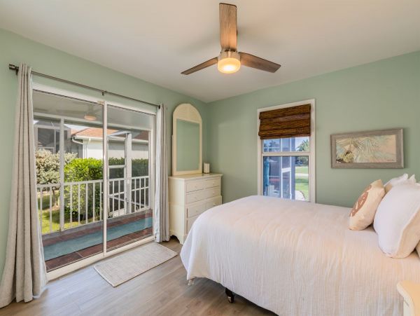 Three Bedroom Vacation Home with Pool & Dock in Marco Island