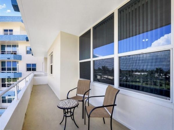 Marco Island Condo 1010681