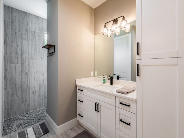 Three Bedroom Pool Vacation Home in Marco Island