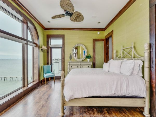 Pensacola Beach Four Bedroom Estate - Pool Spa & Water Views