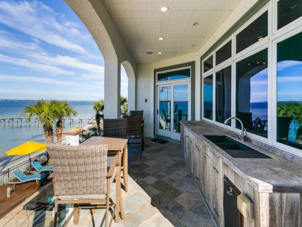 Pensacola Beach Four Bedroom Estate - Pool Spa & Water Views