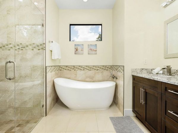 Cape Coral Vacation Home with Private Caged Pool Sleeps 10