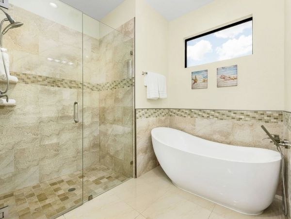 Cape Coral Vacation Home with Private Caged Pool Sleeps 10