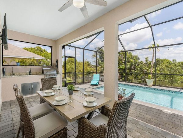 Cape Coral Vacation Home with Private Caged Pool Sleeps 10