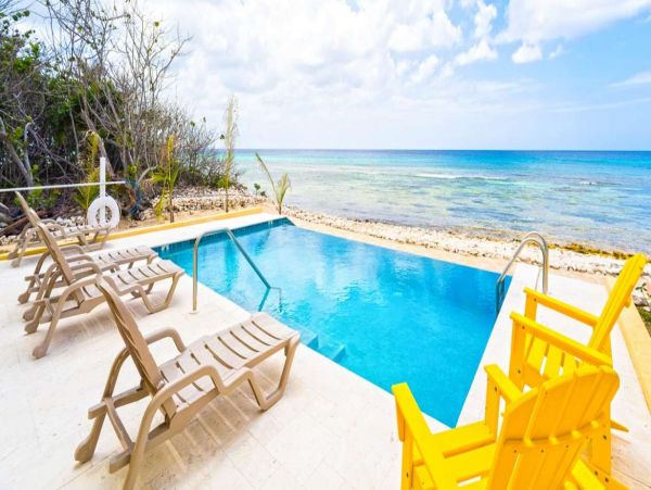 Cayman Island Charming Vacation Villa - Amazing Views