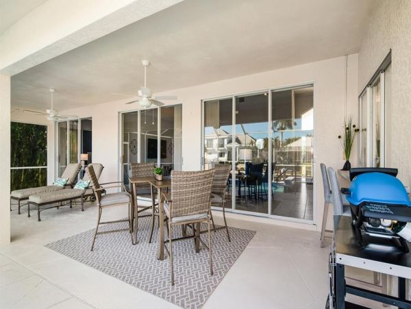 Fabulous 3 Bedroom/2 Bath Waterfront Home with Caged Pool