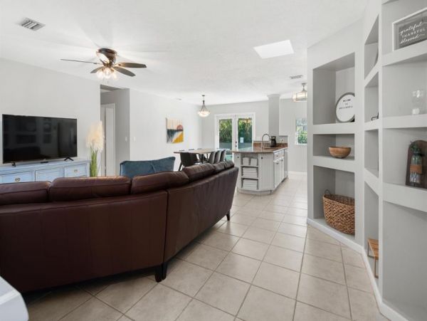 Marco Island Vacation Pool Home Four Bedroom