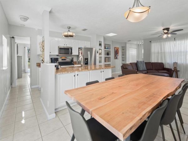 Marco Island Vacation Pool Home Four Bedroom