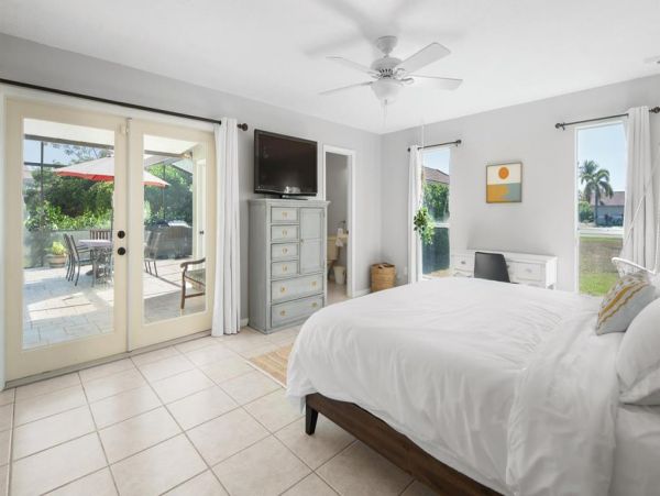 Marco Island Vacation Pool Home Four Bedroom