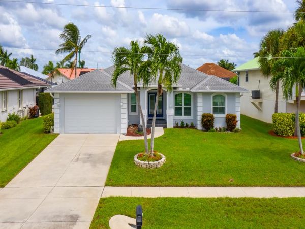 Marco Island Vacation Rental with Private Waterfront Pool - Stylish Coastal Home