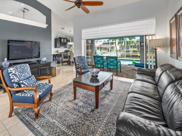 Marco Island Vacation Rental with Private Waterfront Pool - Stylish Coastal Home