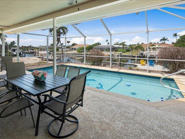New Three Bedroom Marco Island Home Away from Home