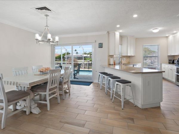 New Three Bedroom Marco Island Home Away from Home