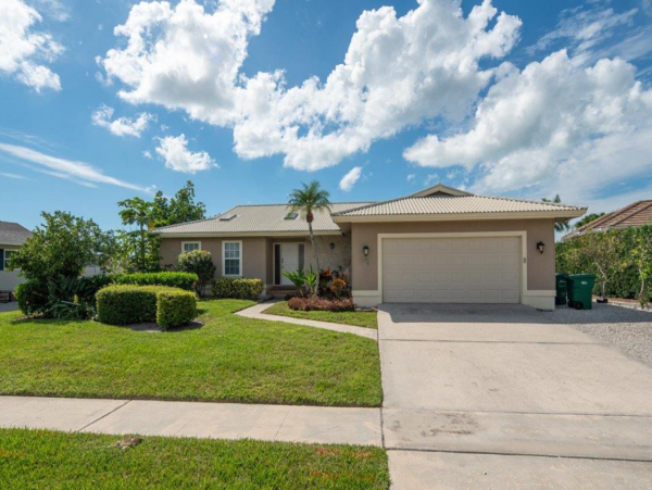 New Three Bedroom Marco Island Home Away from Home