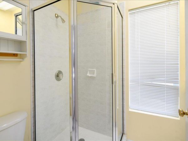 Three Bedroom House private pool, walking distance to Beach and restaurants