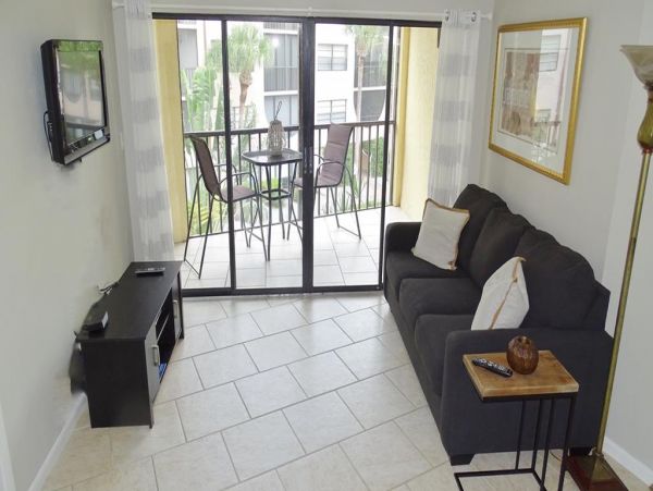 Marco Island Vacation Condo One Bedroom