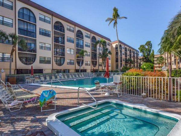 Marco Island Vacation Condo One Bedroom