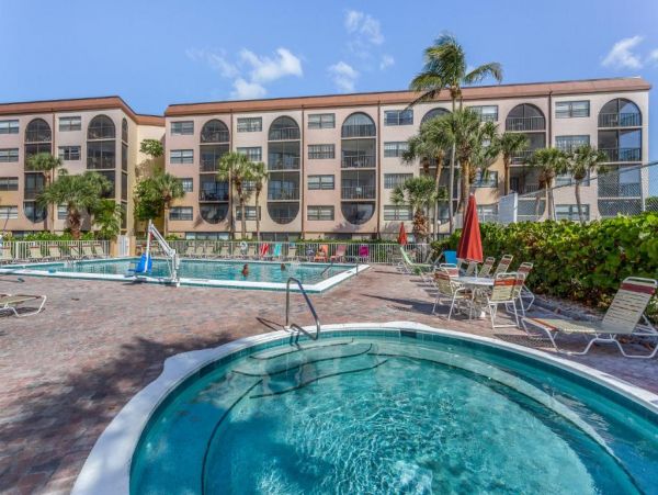 Marco Island Vacation Condo One Bedroom