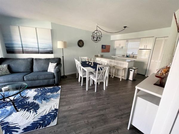 Marco Island Condo 1010717