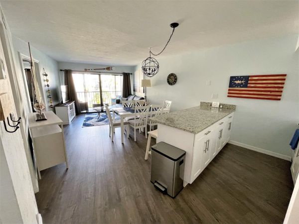 Marco Island Condo 1010717