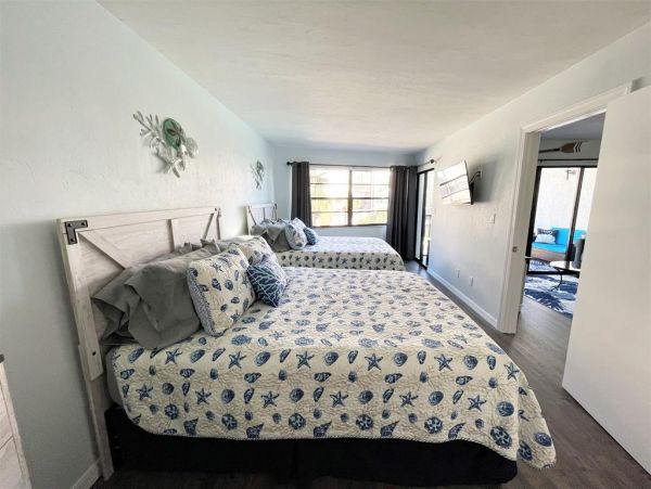 Marco Island Condo 1010717
