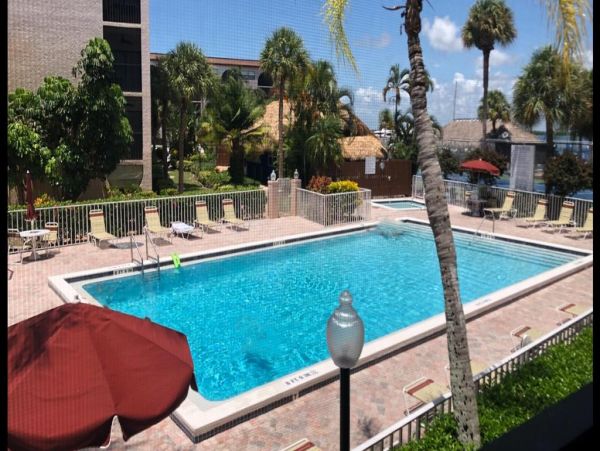 Marco Island Condo 1010720