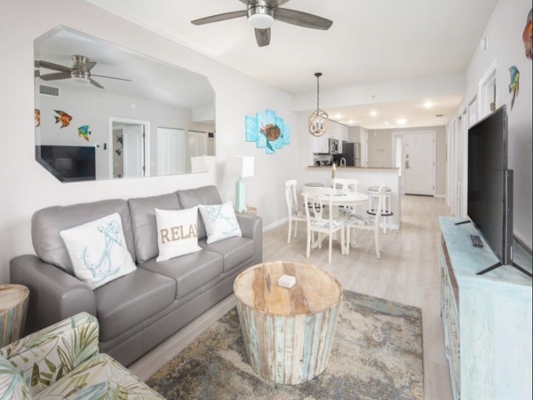 Treasure Island Beachfront Condo  Luxury Gulf Front Vacation Rental with Pool, Hot Tub & Ocean Views