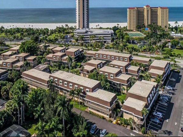 Marco Island Condo 1010730