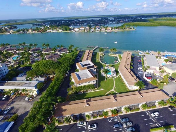 Marco Island Condo 1010733
