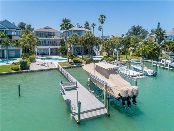 Luxurious Waterfront Retreat in Sunset Beach - Ideal for Family Getaways
