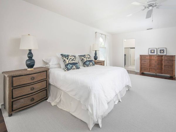 Luxurious Waterfront Retreat in Sunset Beach - Ideal for Family Getaways