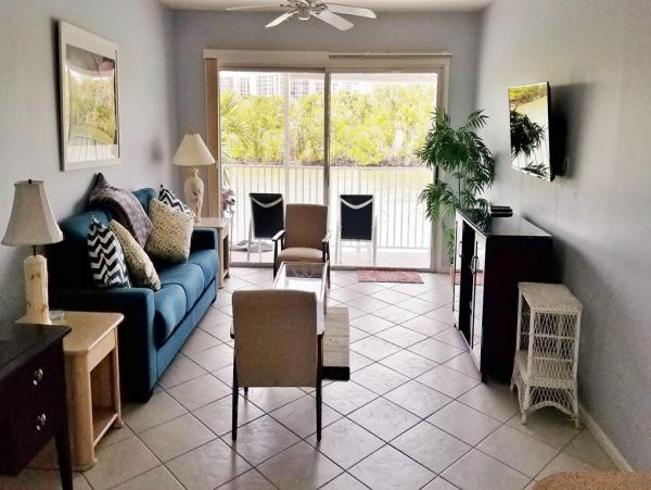 Marco Island Condo 1010740