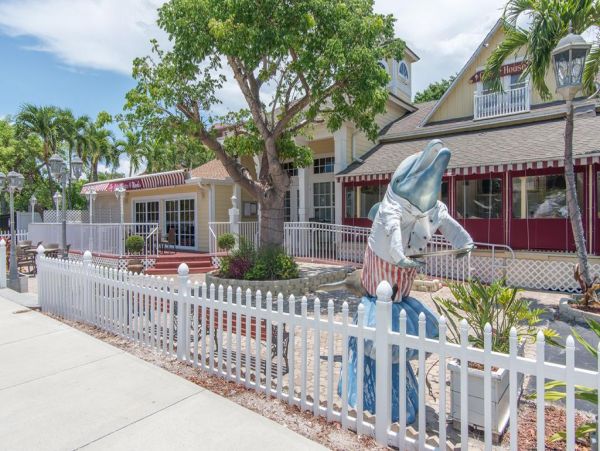 Marco Island Condo 1010740