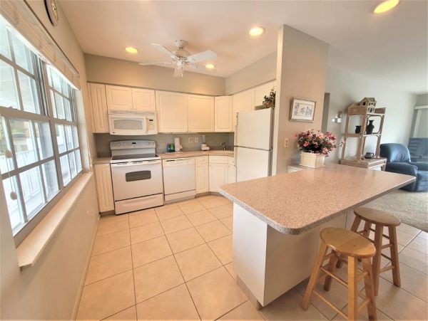 Marco Island Condo 1010742