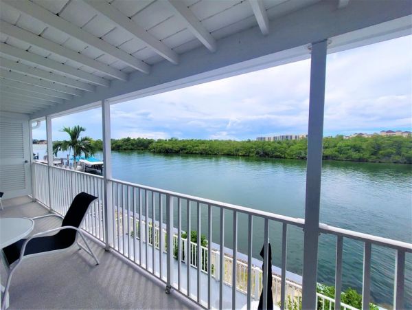 Marco Island Condo 1010742