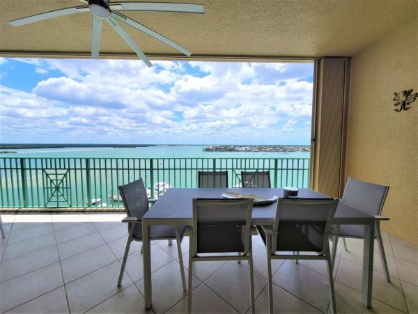 Marco Island Condo 1010743