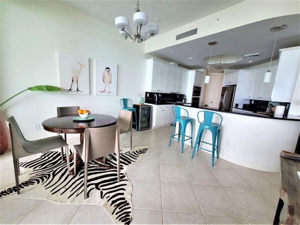 Marco Island Condo 1010743