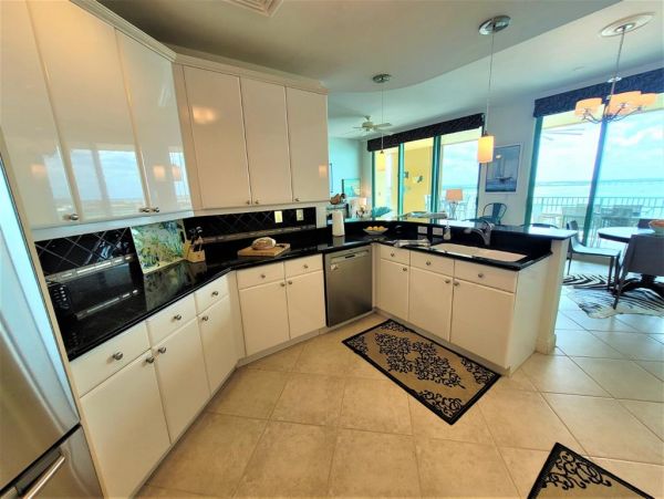 Marco Island Condo 1010743