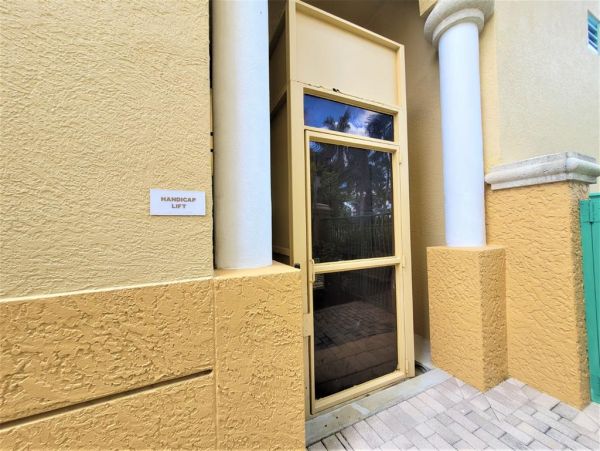 Marco Island Condo 1010743