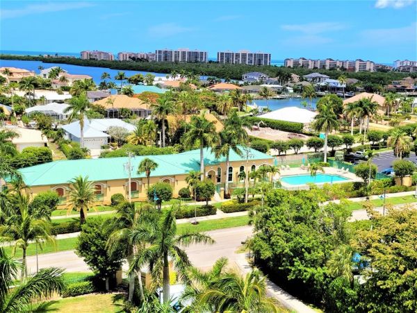 Marco Island Condo 1010743